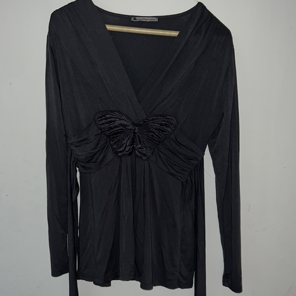 Butterfly long sleeve shirt with tie - Picture 2 of 8